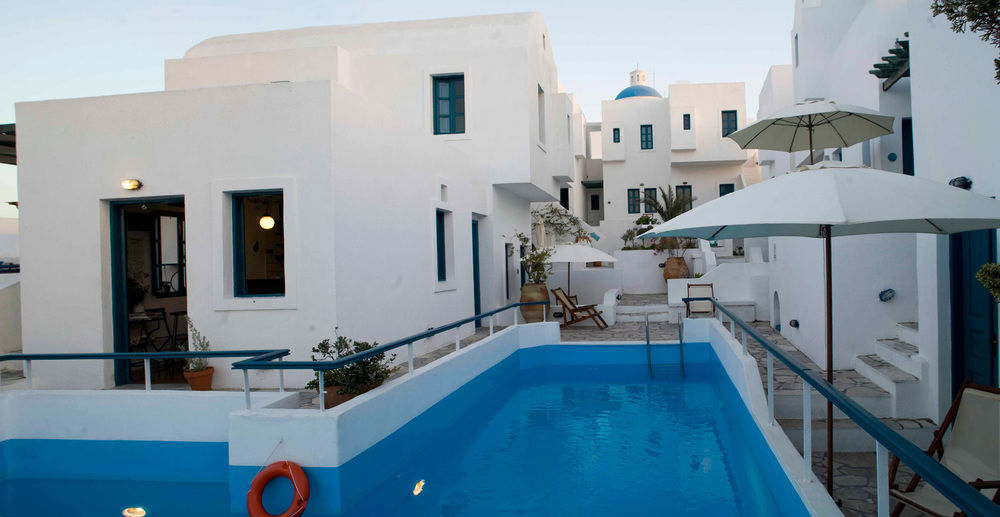 Oia'S Sunset Hotel Exterior photo