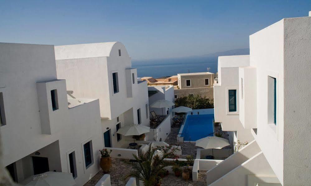 Oia'S Sunset Hotel Exterior photo